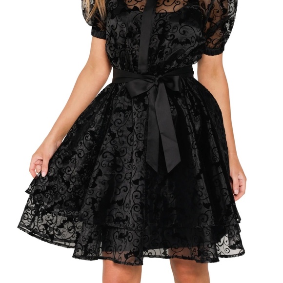 Puff sleeve button dress - Picture 3 of 3